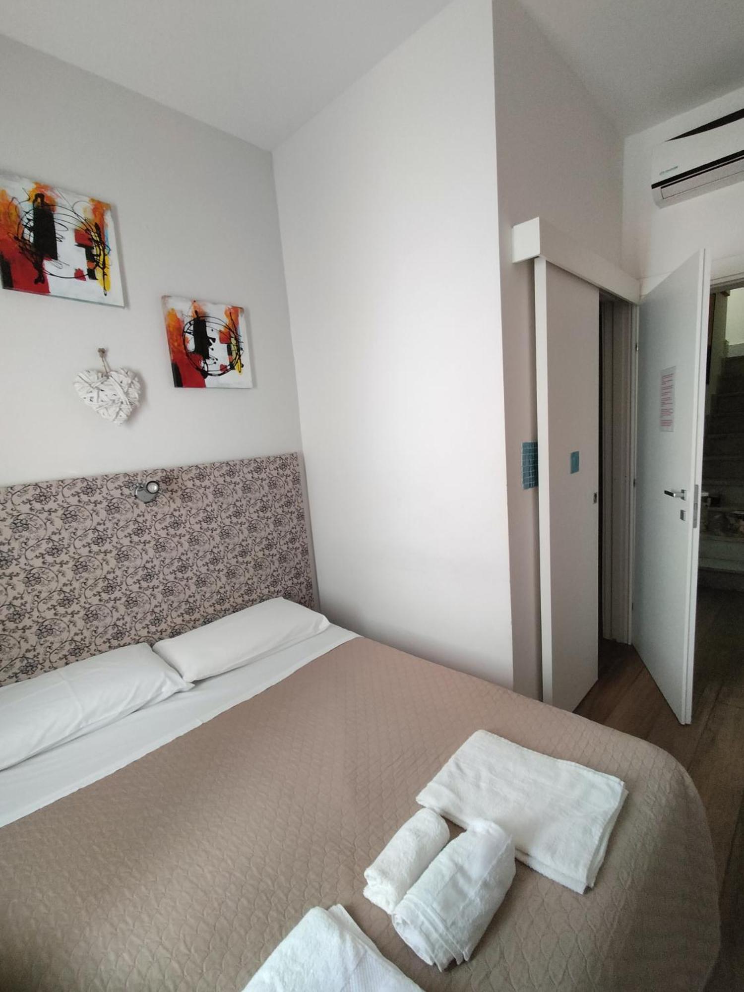 Bed and Breakfast Casa Di Edo Brindisi Exterior foto